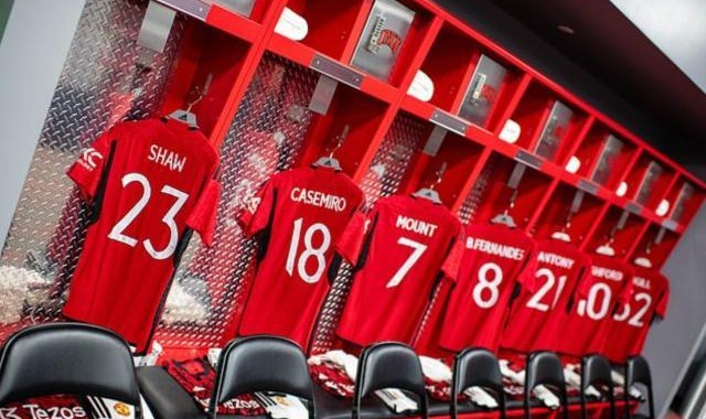 华体会权威下载-球衣赞助9亿大单，曼联把对手们甩开多远？