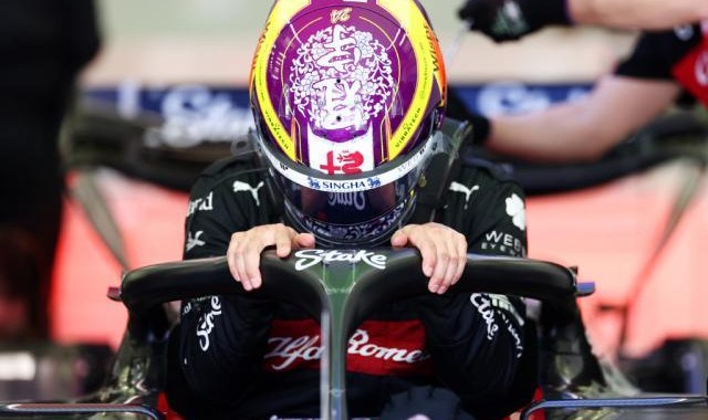 华体会一键直达-F1季前测试周冠宇刷最快圈 满意新赛车期待揭幕战