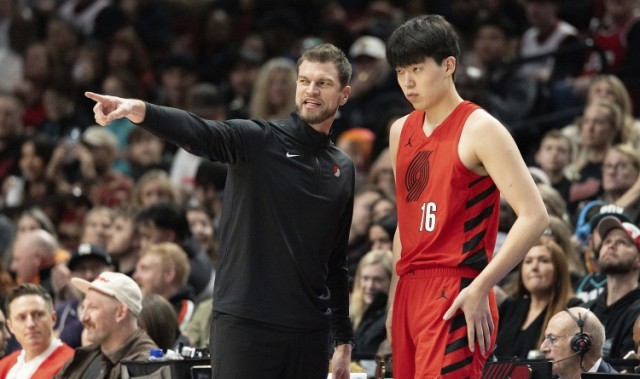 杨毅：斯普利特把杨瀚森当苦力 球队核心是锋线 得围绕他们转