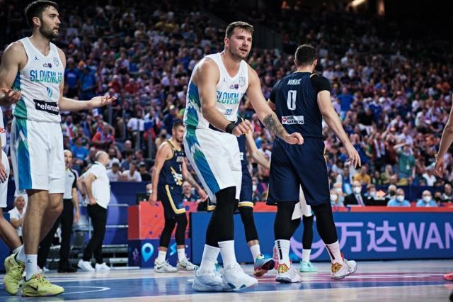 1662434441611015168.jpg a5200b89ly1h5v1k8lm95j20rs0ij42q.jpg